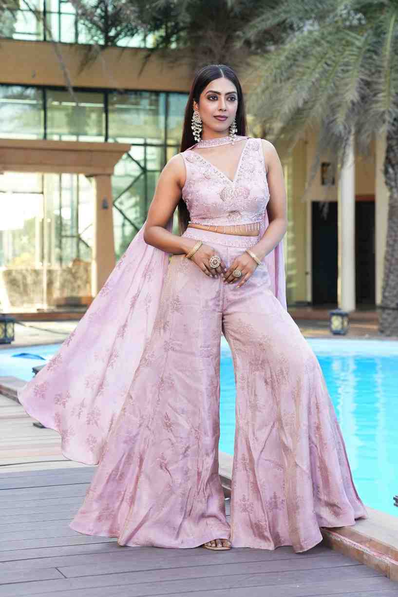 shadding-pink-color-sequence-thread-work-designer-wedding-lehenga-choli-for-wedding-function
